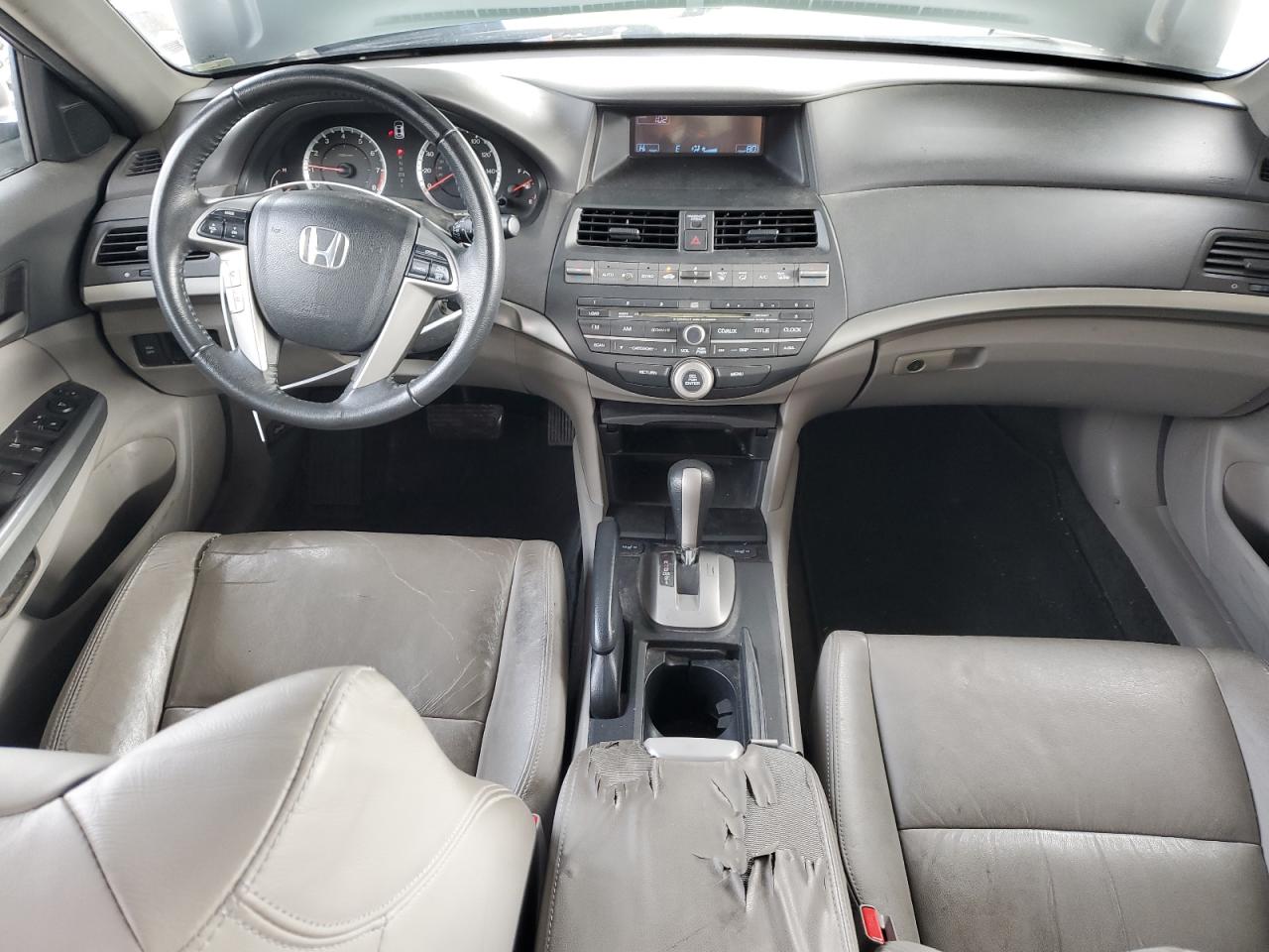 2010 Honda Accord - Image 8