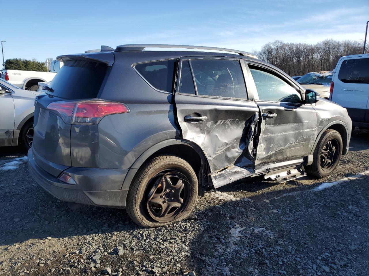 2018 Toyota RAV 4 - Image 3