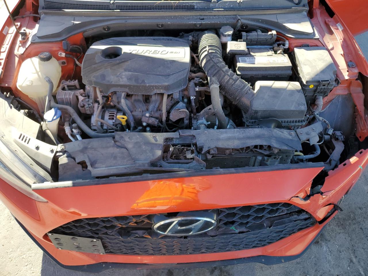 2020 Hyundai Veloster - Image 11