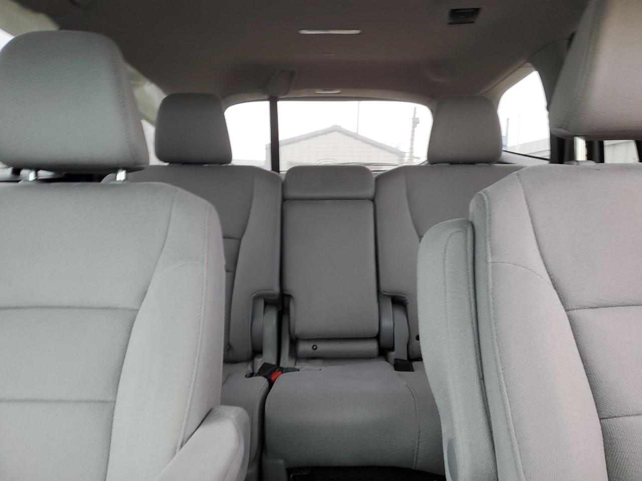 2017 Honda Pilot - Image 10