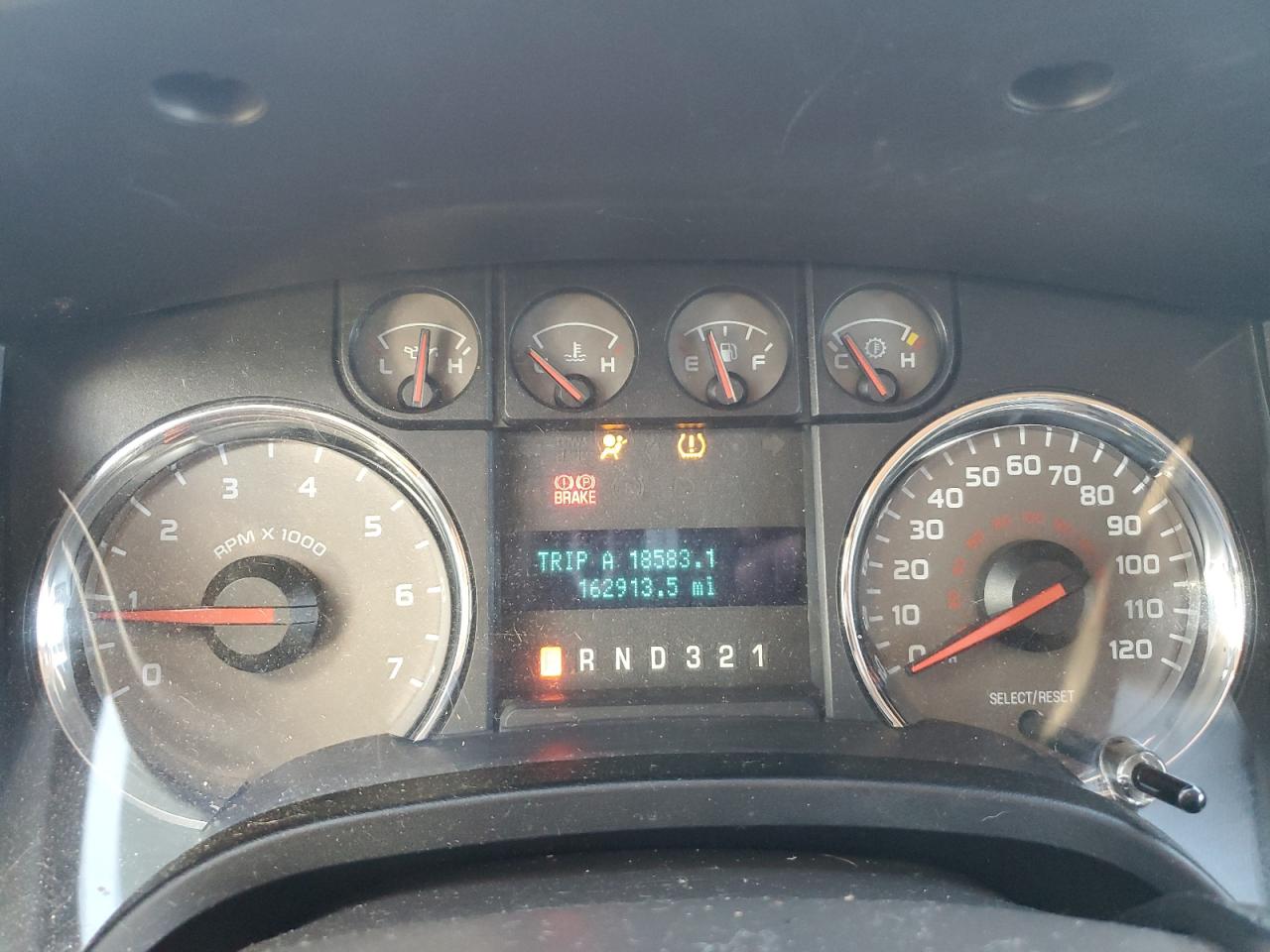 2010 Ford F-150 - Image 9