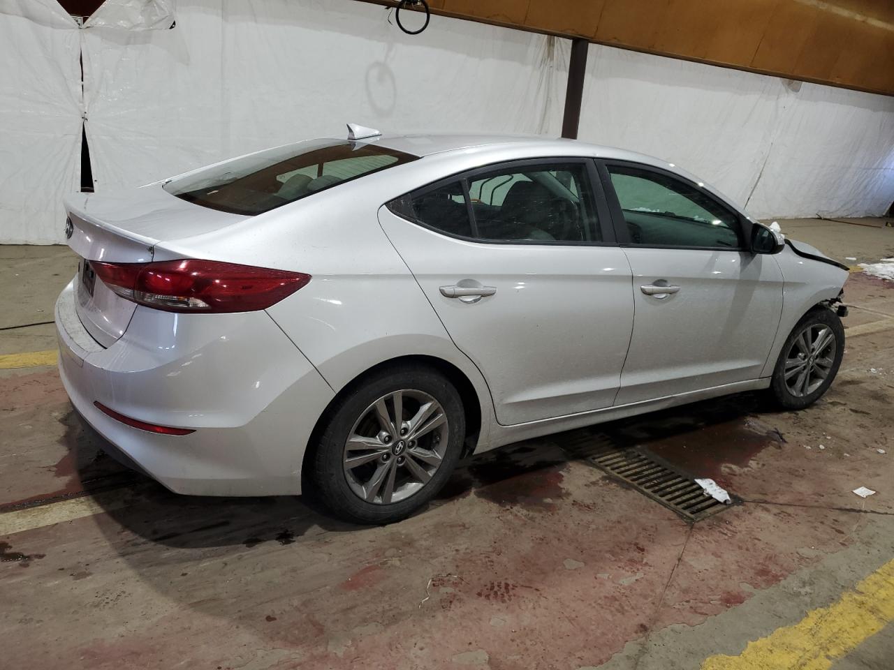 2017 Hyundai Elantra - Image 3