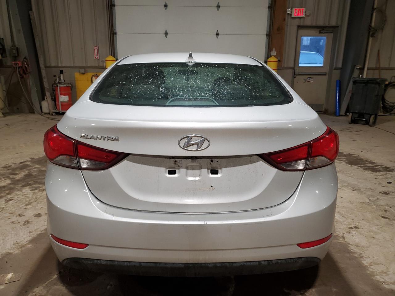 2015 Hyundai Elantra - Image 6