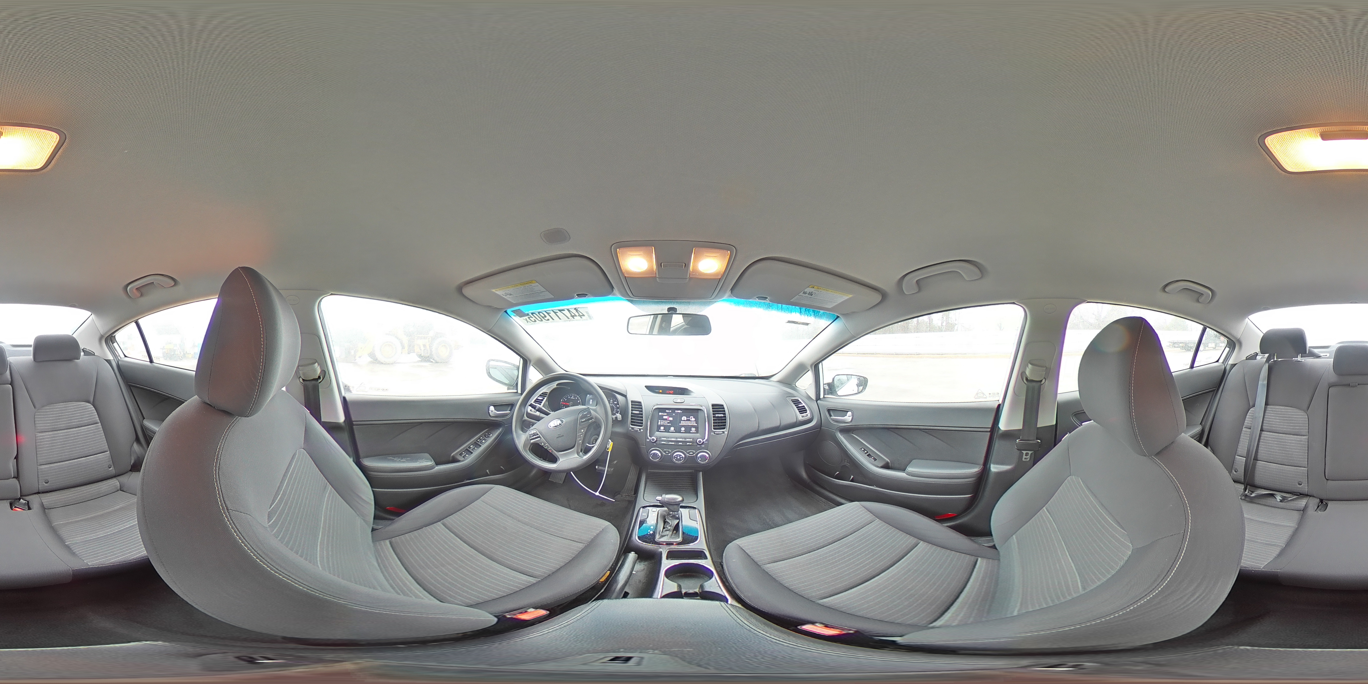 2018 Kia Forte - Image 14