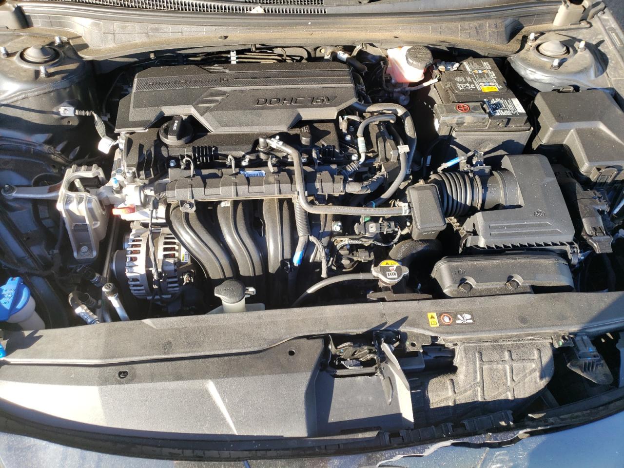 2021 Hyundai Elantra - Image 12