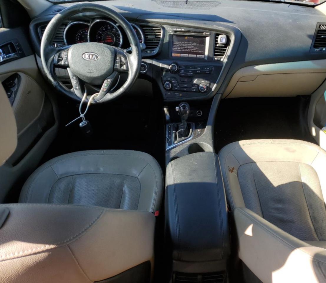 2011 Kia Optima - Image 8