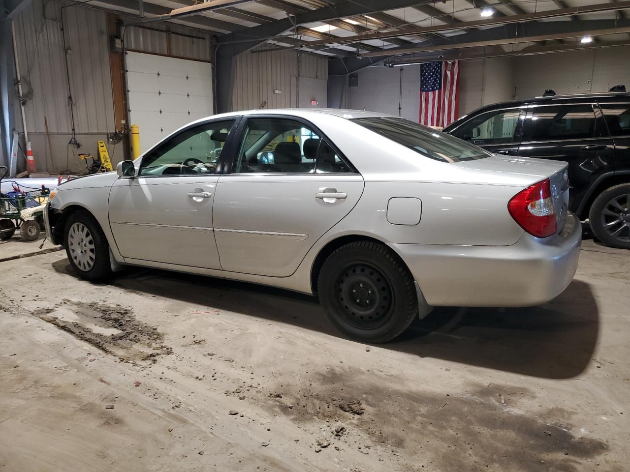 2003 Toyota Camry - Image 2