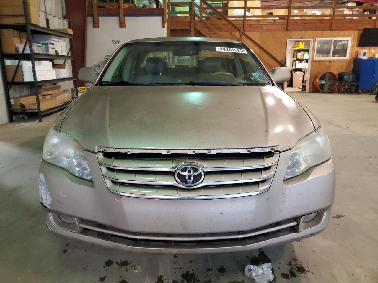 2006 Toyota Avalon - Image 5