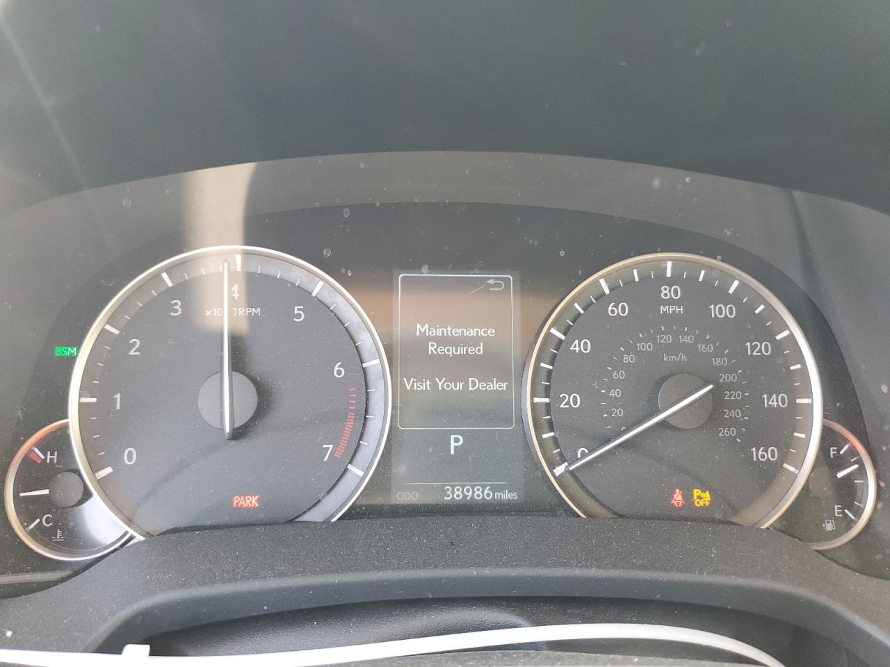 2020 Lexus RX - Image 9