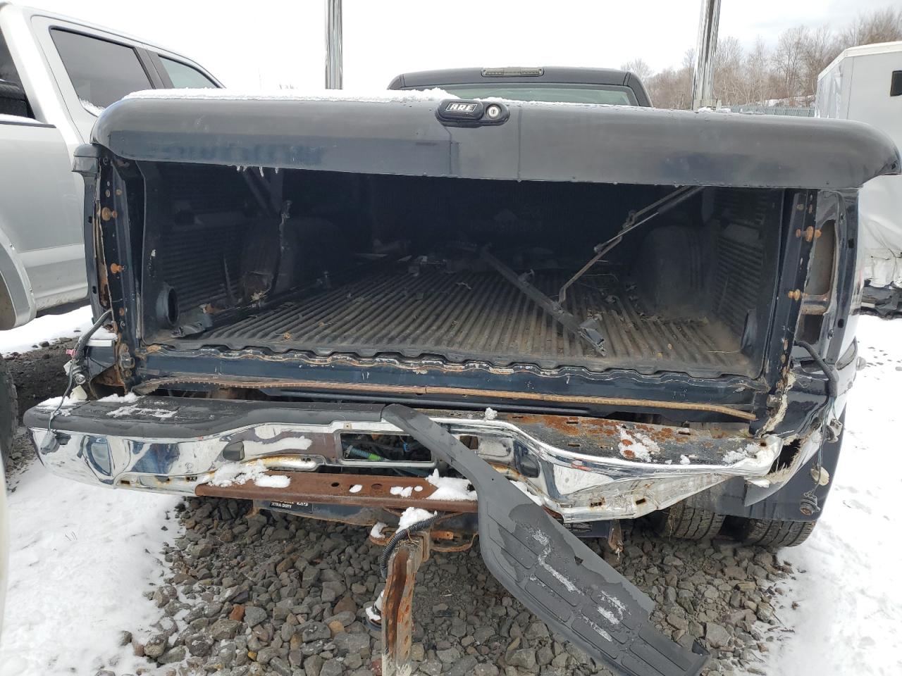 2001 Chevrolet Silverado - Image 6