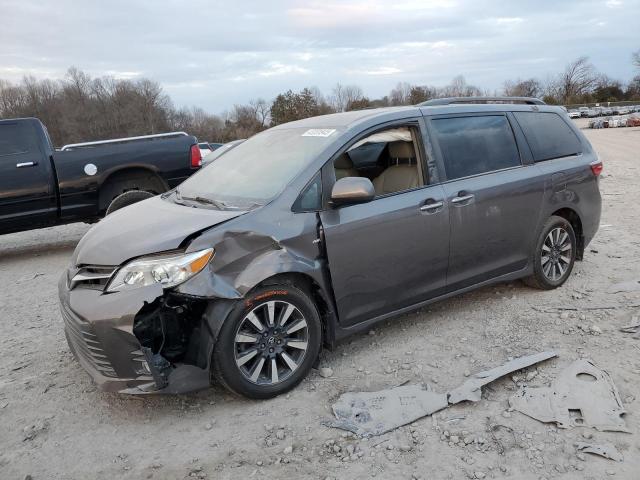 2020 Toyota Sienna Xle