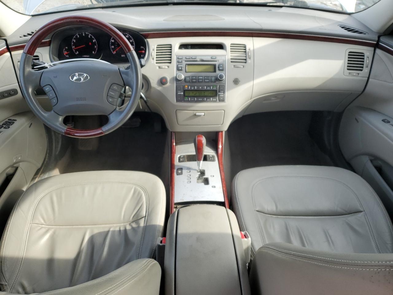 2008 Hyundai Azera - Image 8