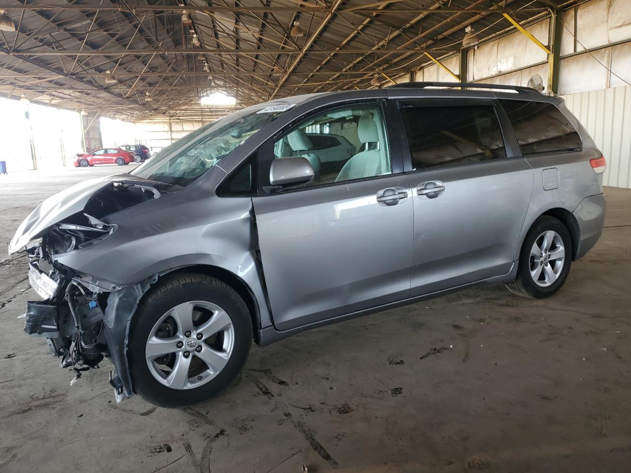 2012 Toyota Sienna - Image 1
