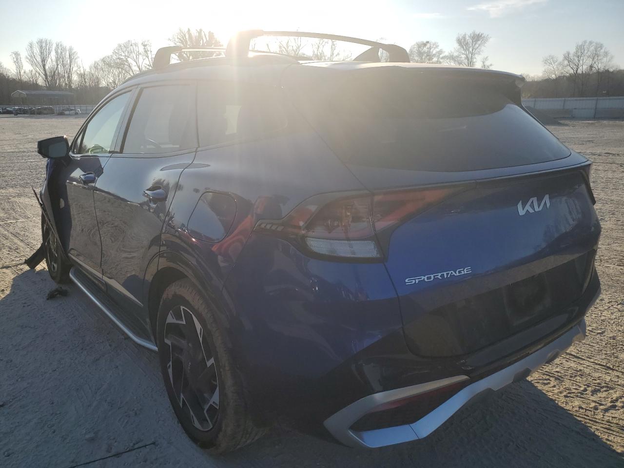 2023 Kia Sportage - Image 2