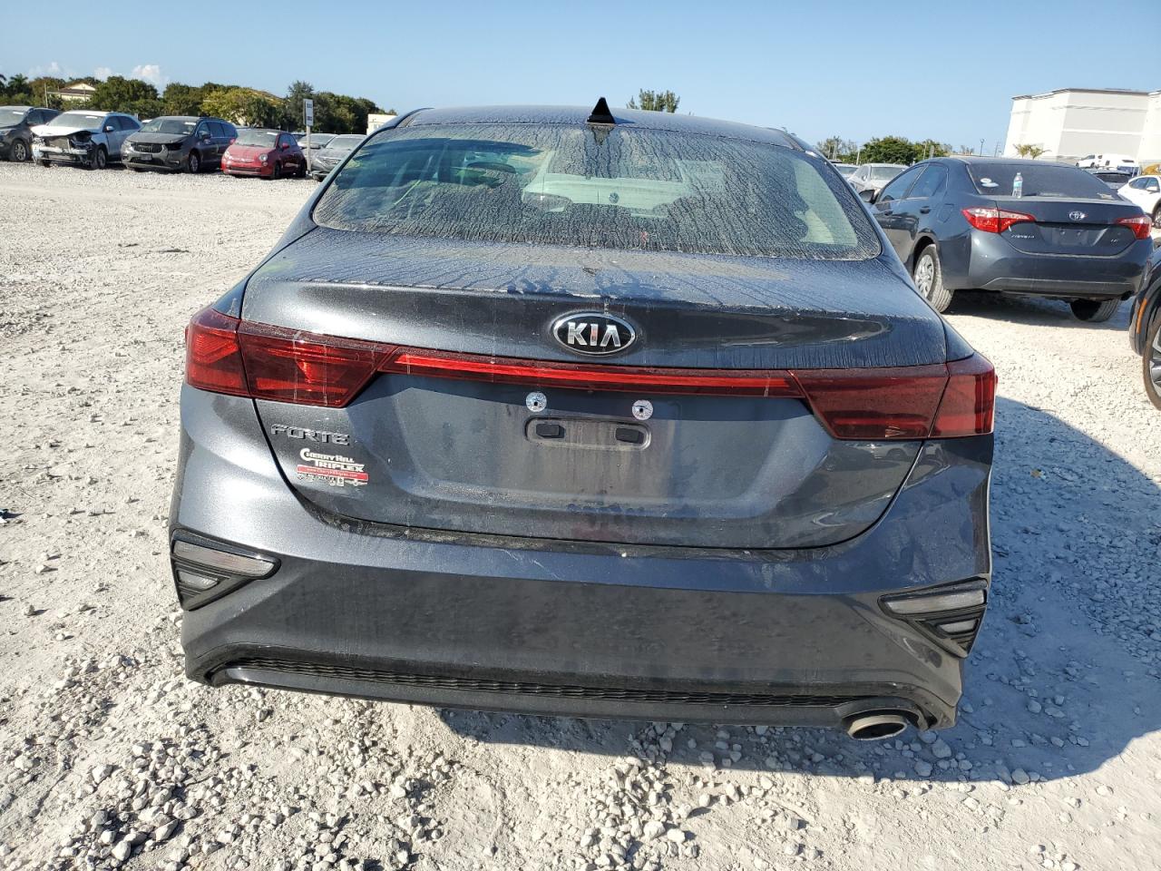 2020 Kia Forte - Image 6