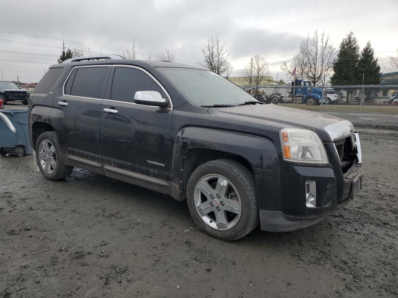 2012 GMC Terrain - Image 4