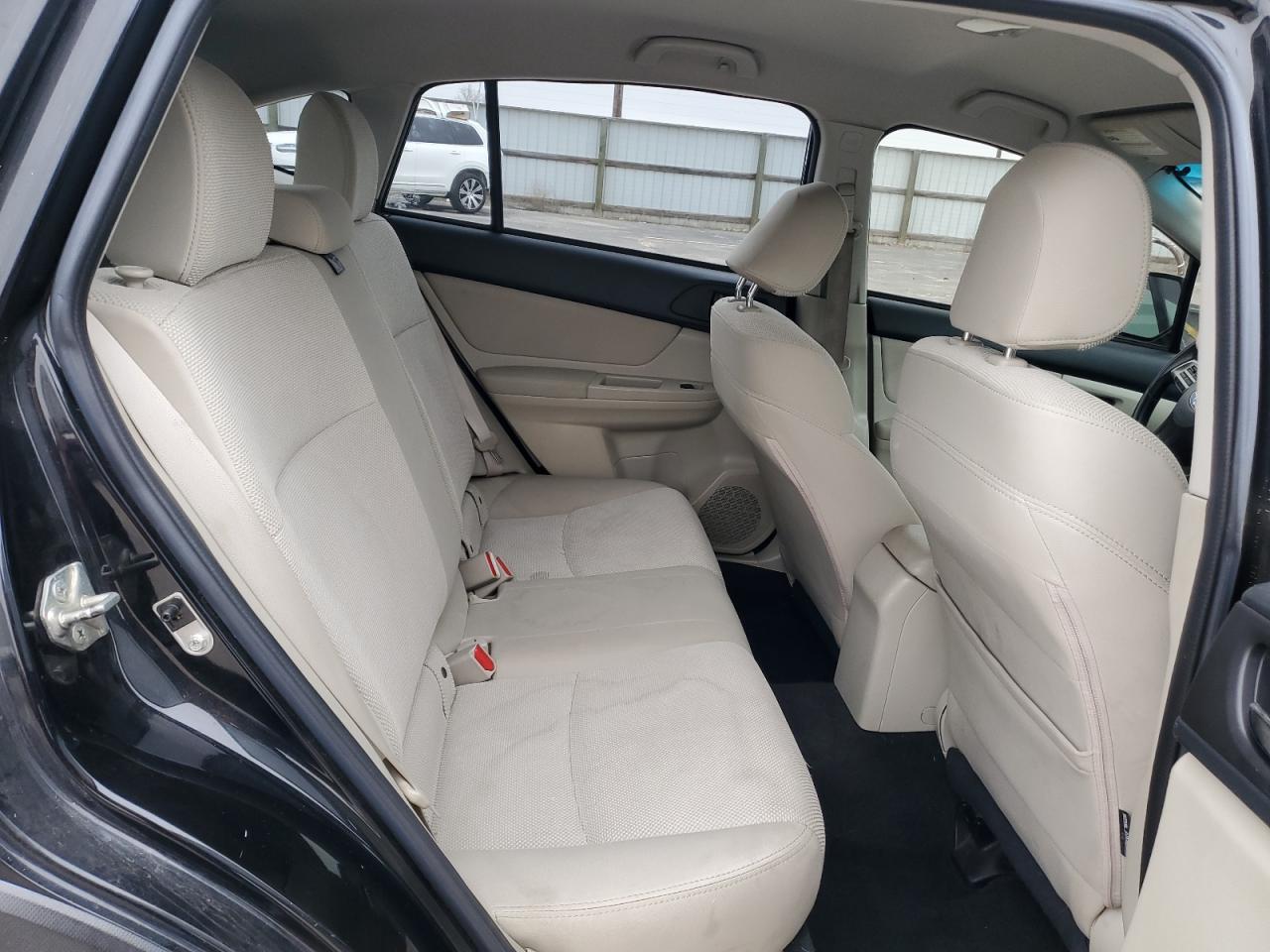 2014 Subaru XV - Image 12