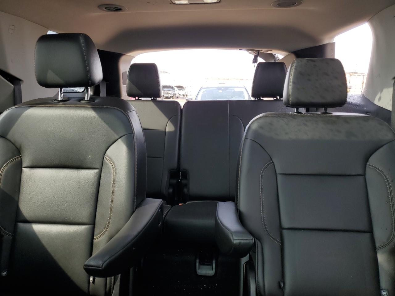 2021 Chevrolet Traverse - Image 10
