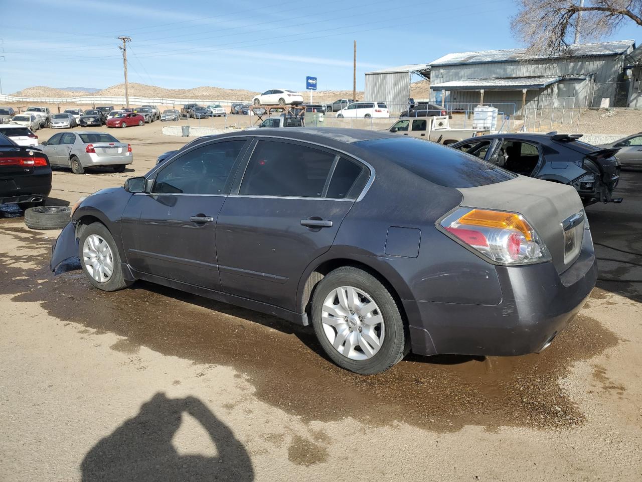 2011 Nissan Altima - Image 2