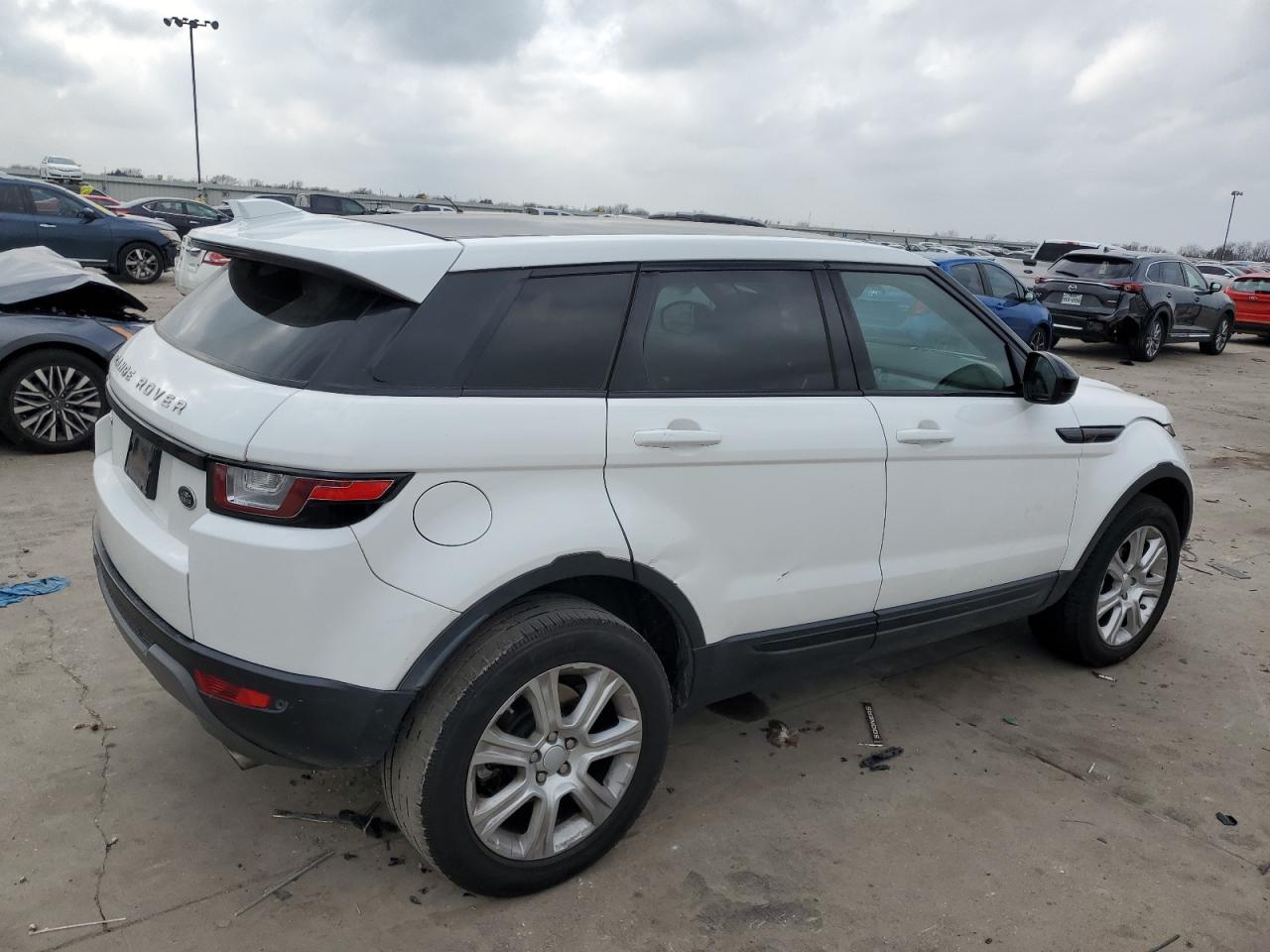 2019 Land Rover Range Rover - Image 3