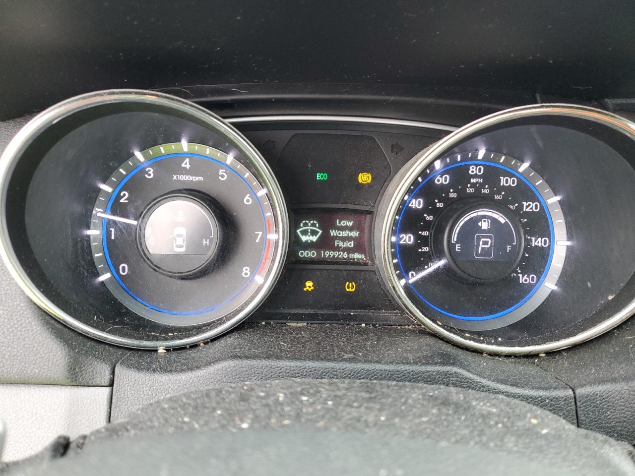 2013 Hyundai Sonata - Image 9