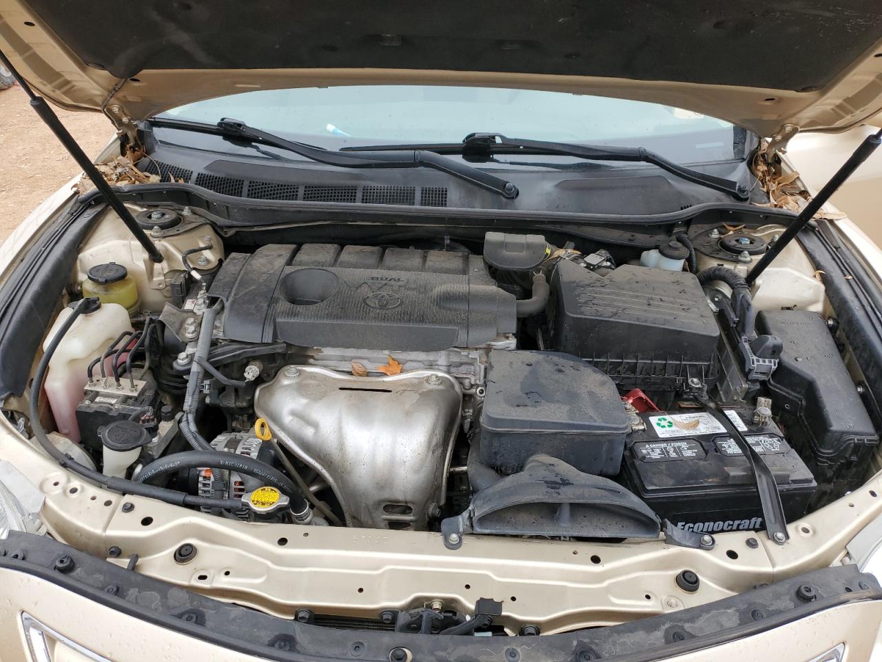 2011 Toyota Camry - Image 13