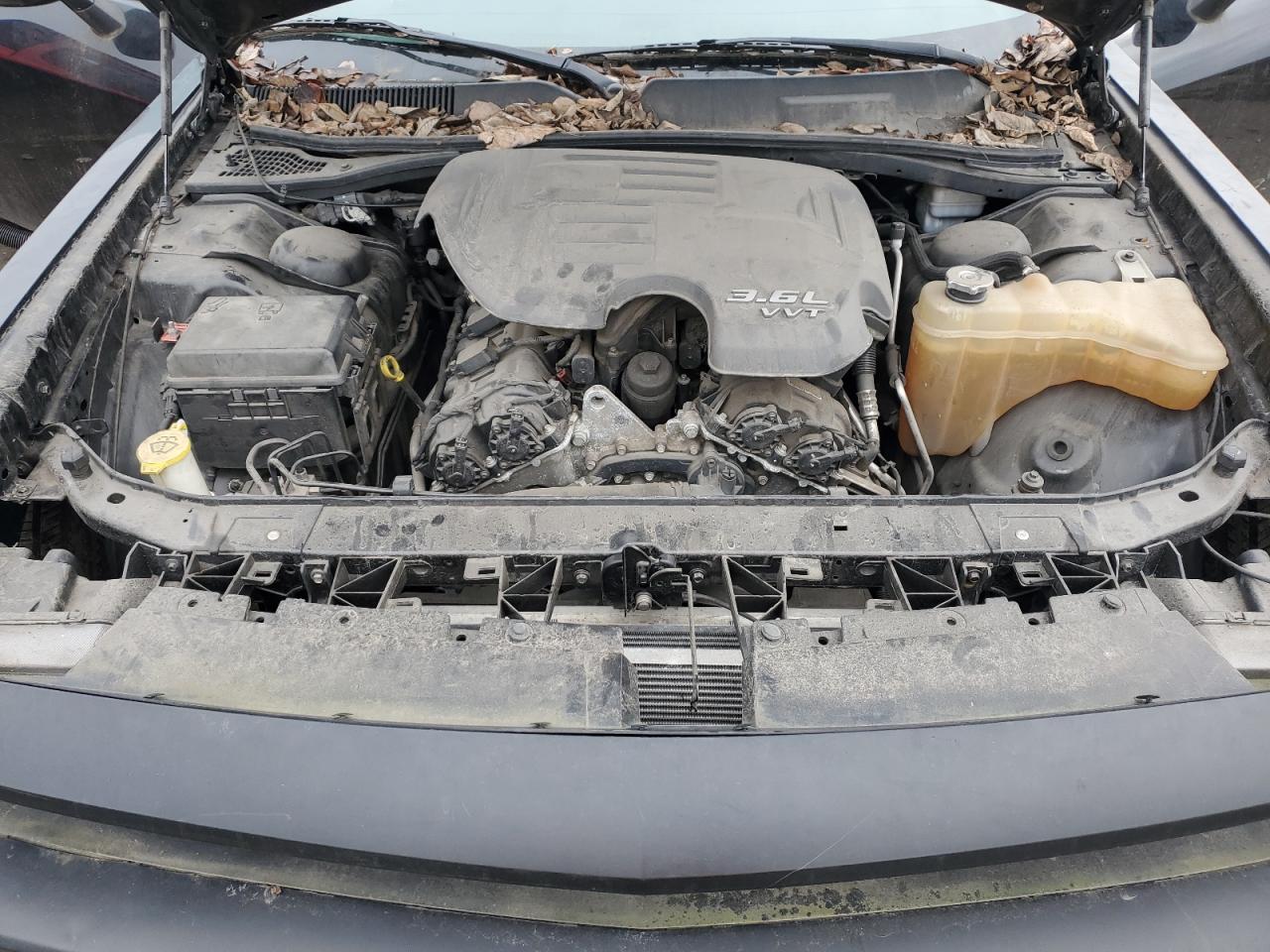 2012 Dodge Challenger - Image 11