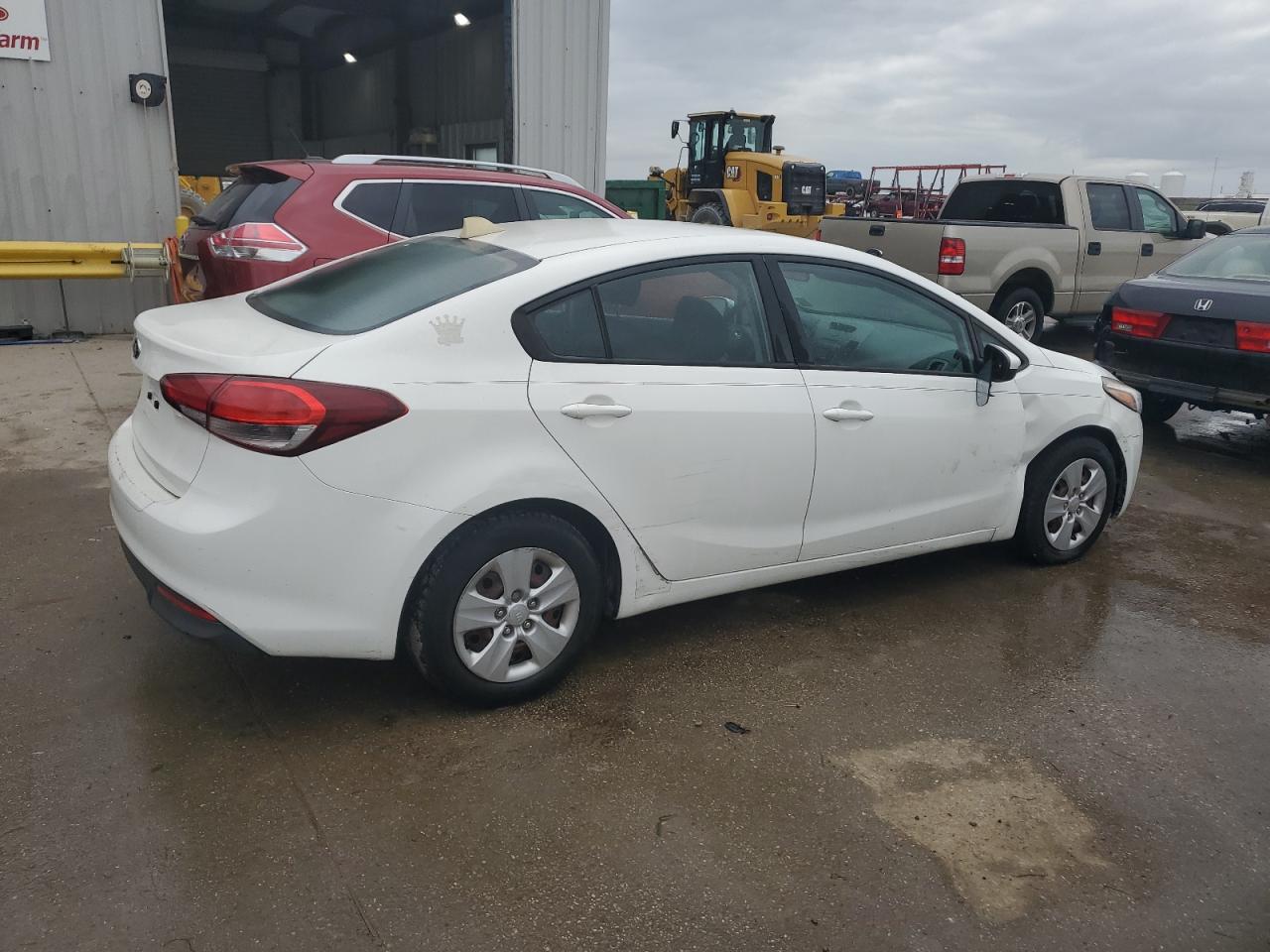 2017 Kia Forte - Image 3