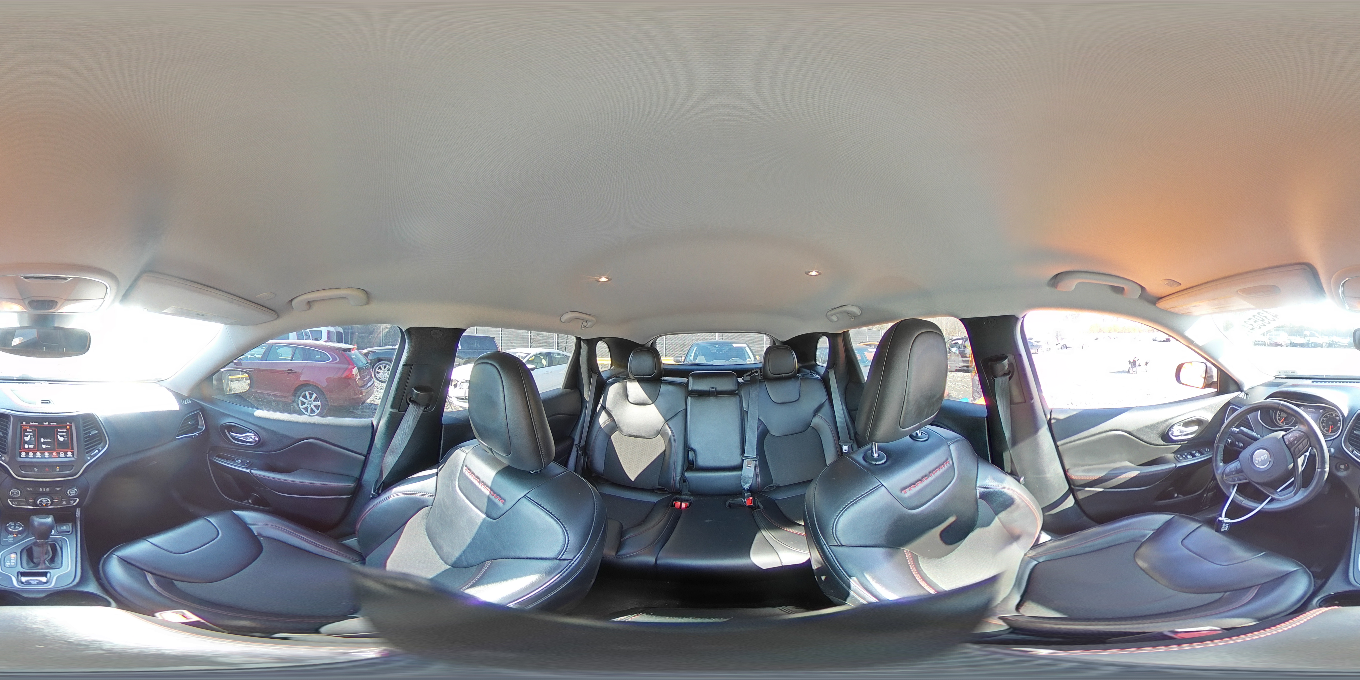 2021 Jeep Cherokee - Image 14