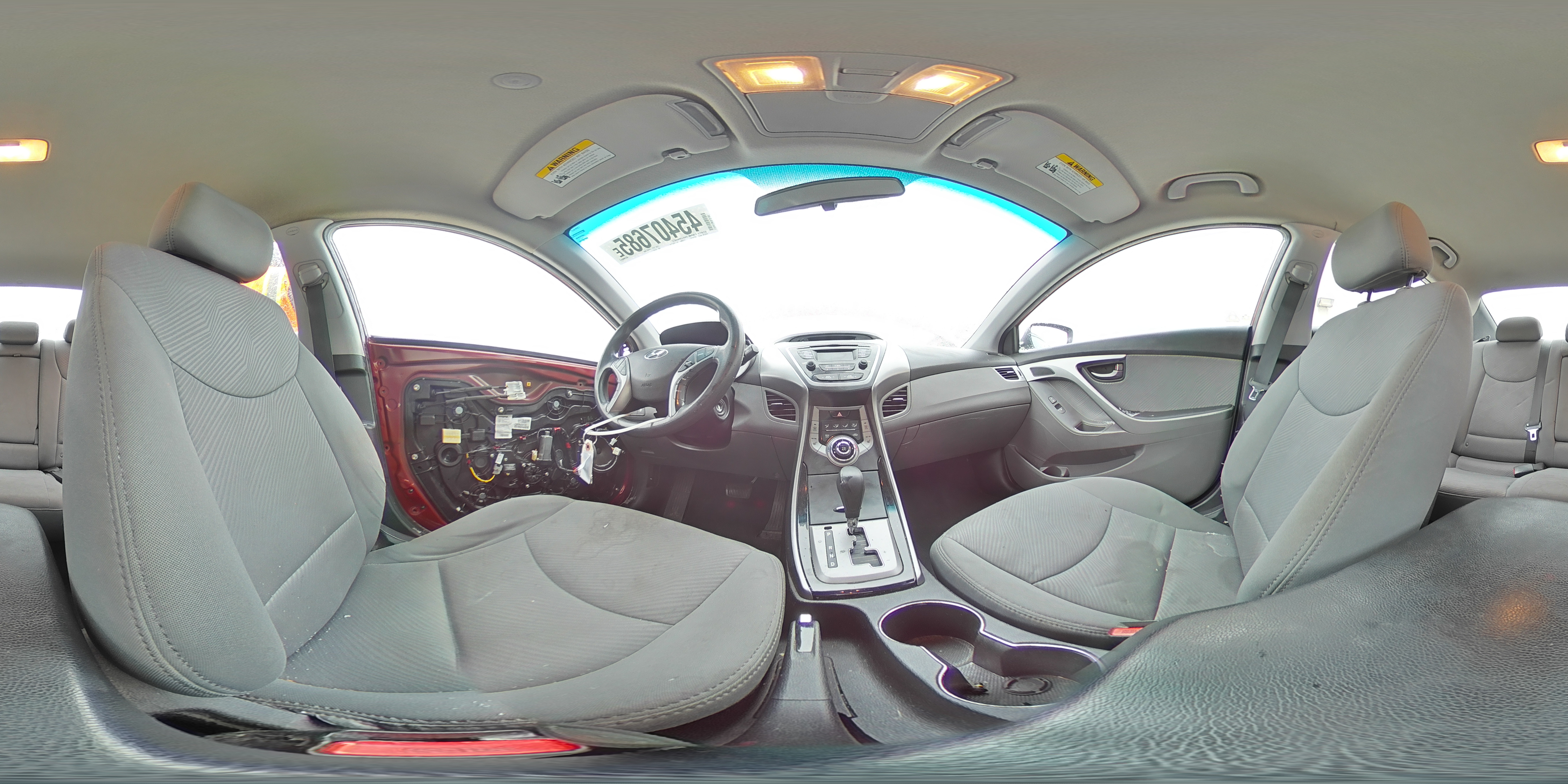 2013 Hyundai Elantra - Image 14