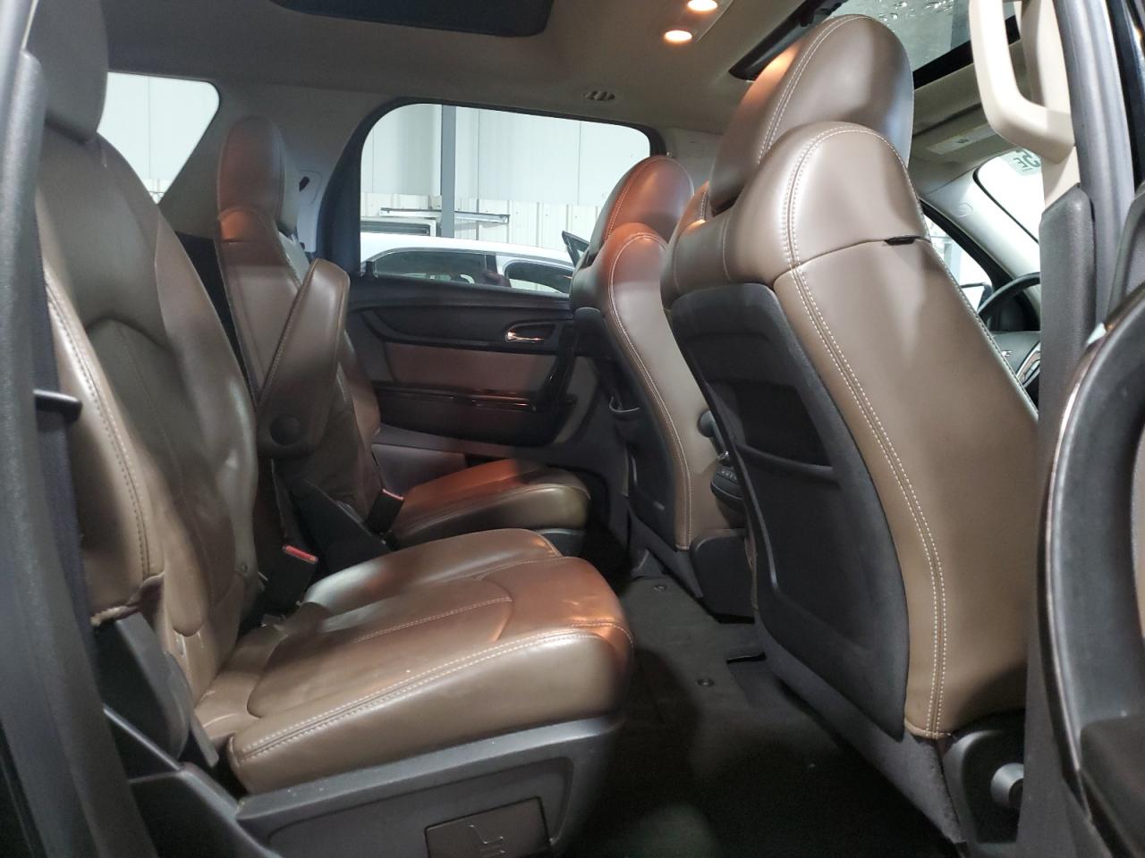 2013 GMC Acadia - Image 11