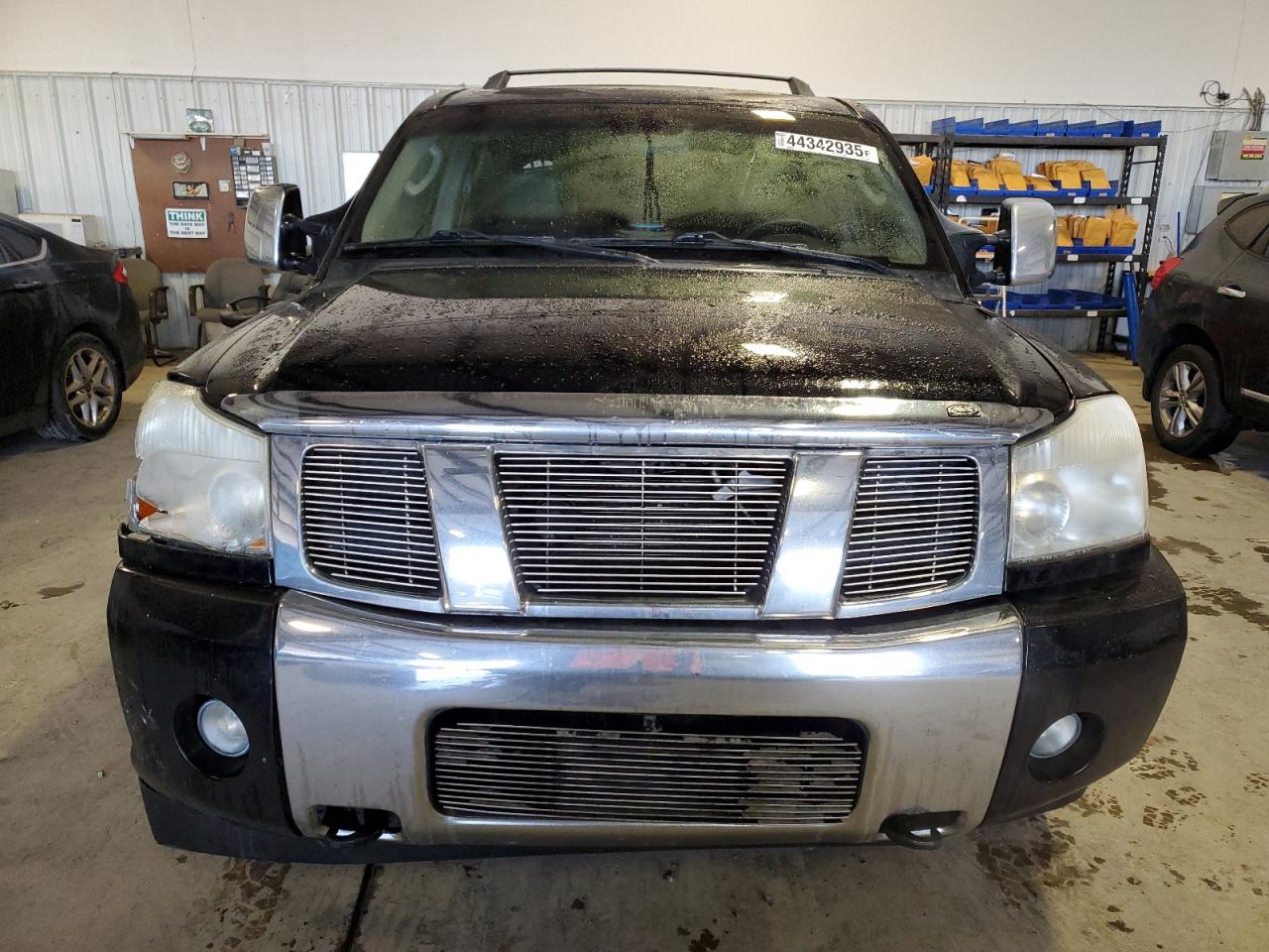 2004 Nissan Armada - Image 5