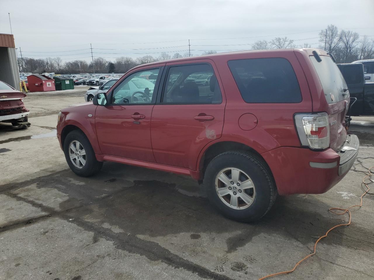 2009 Mercury Mariner - Image 2