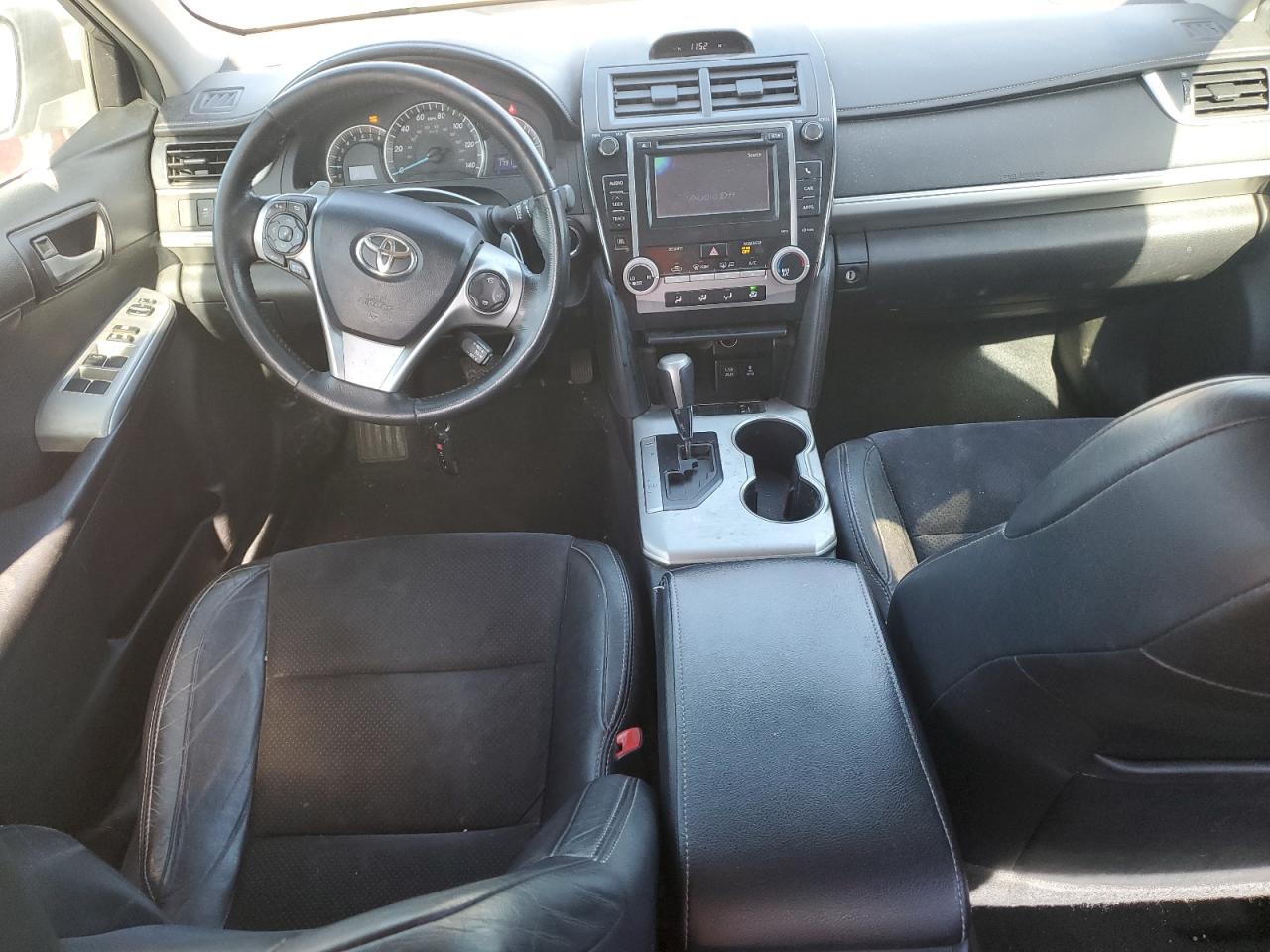 2012 Toyota Camry - Image 8