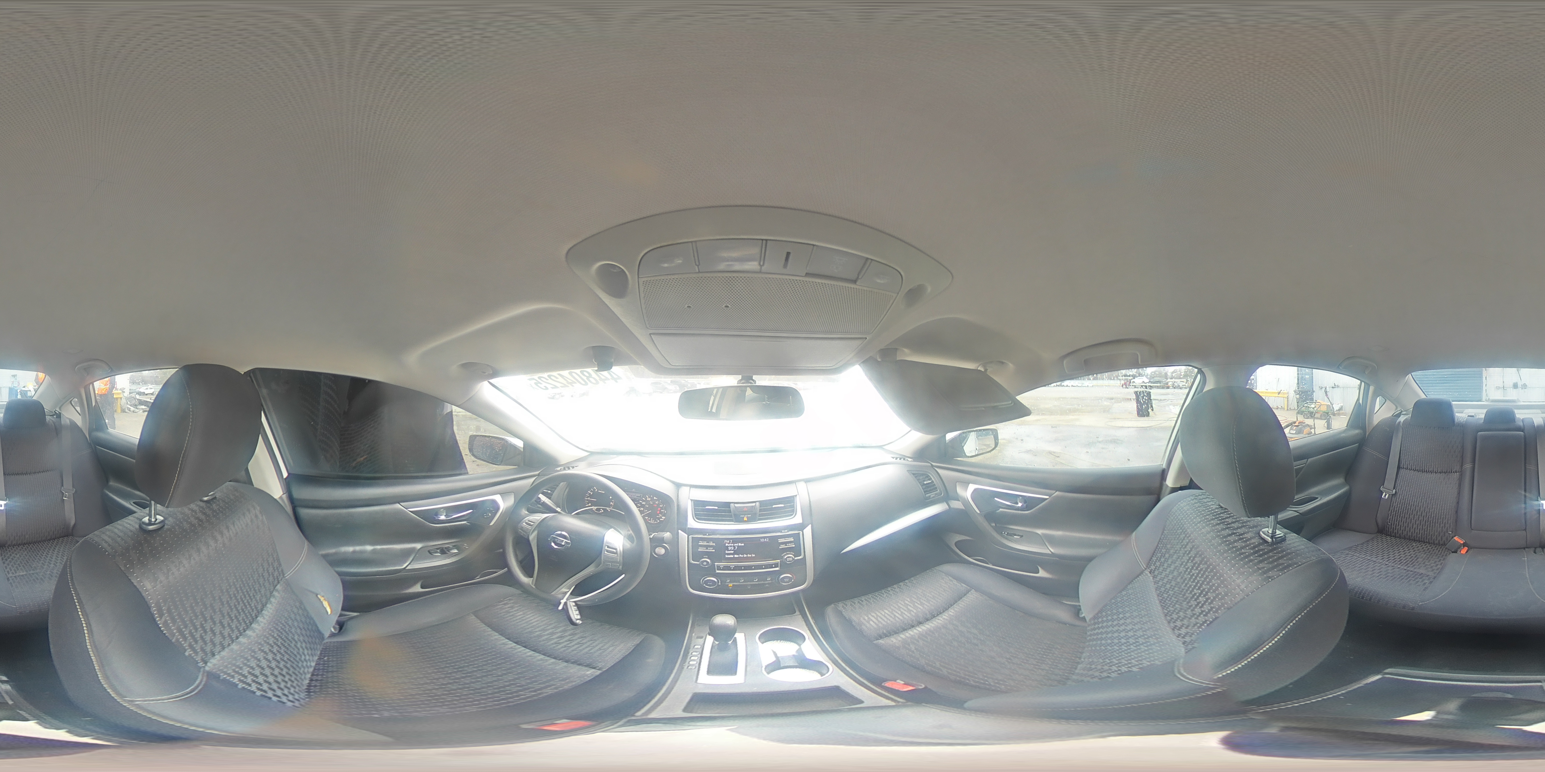 2016 Nissan Altima - Image 14