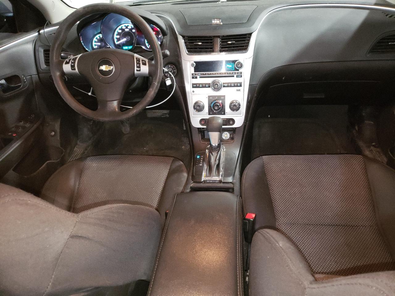 2012 Chevrolet Malibu - Image 8