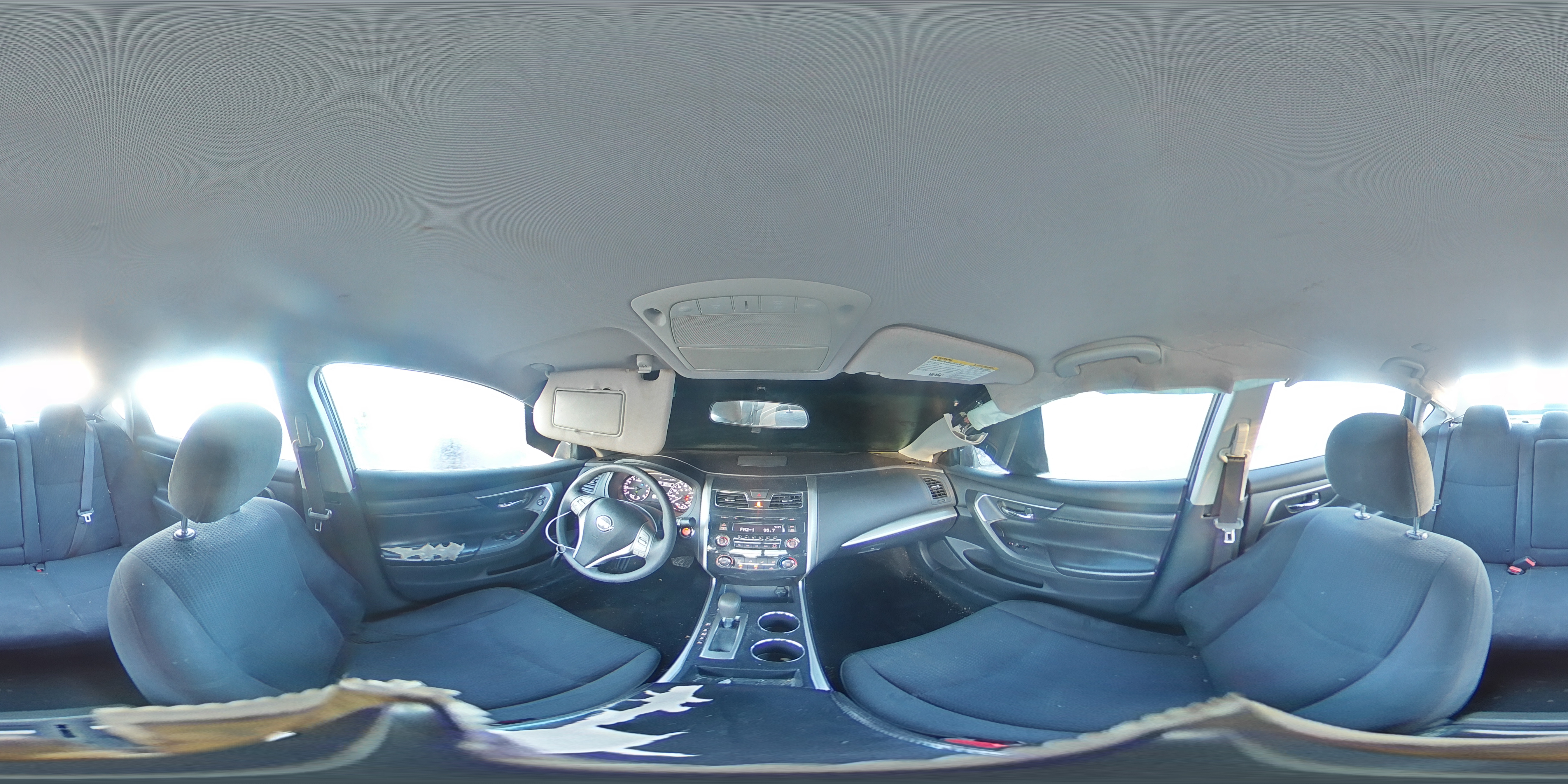2015 Nissan Altima - Image 12