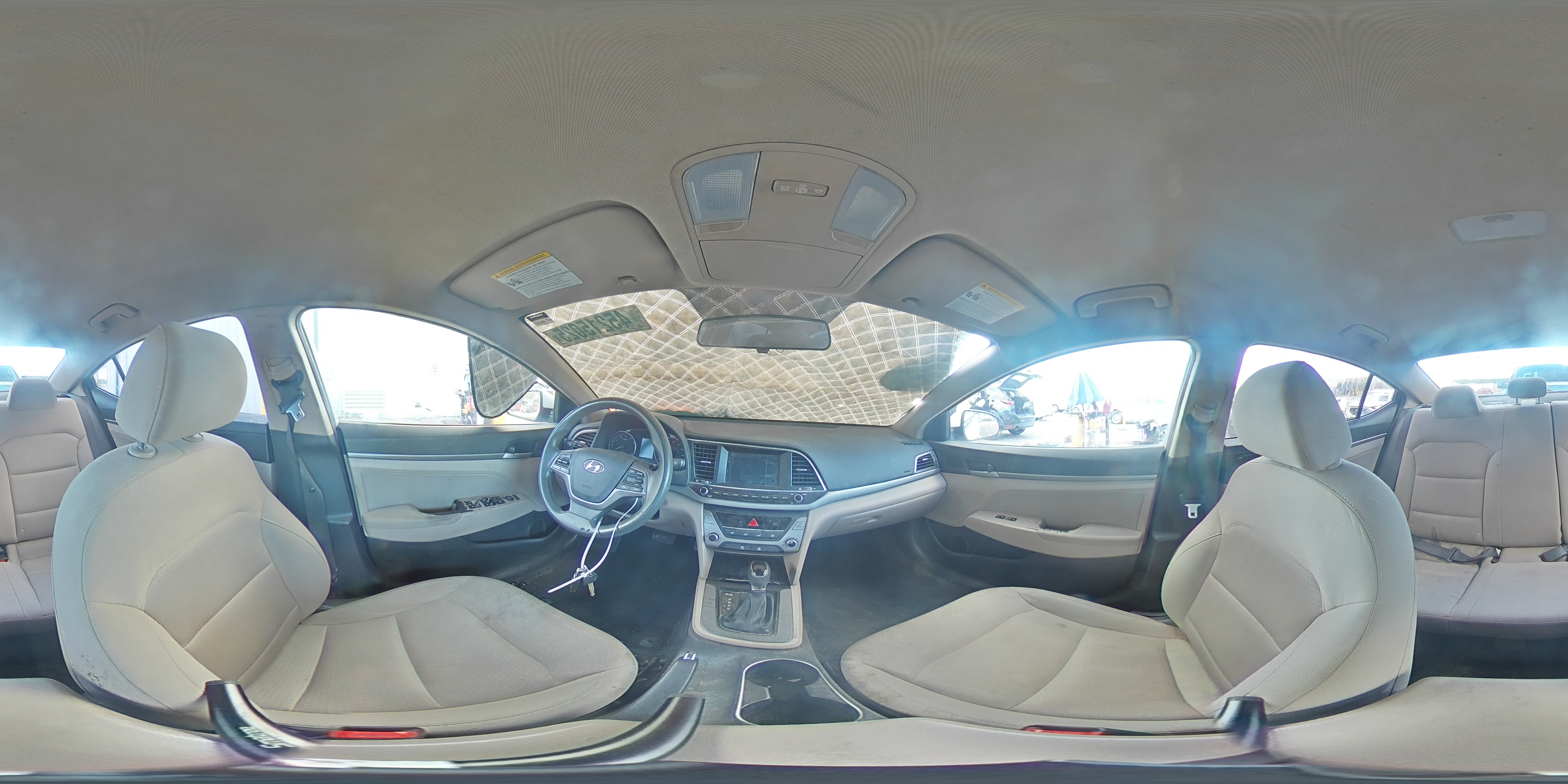 2017 Hyundai Elantra - Image 14