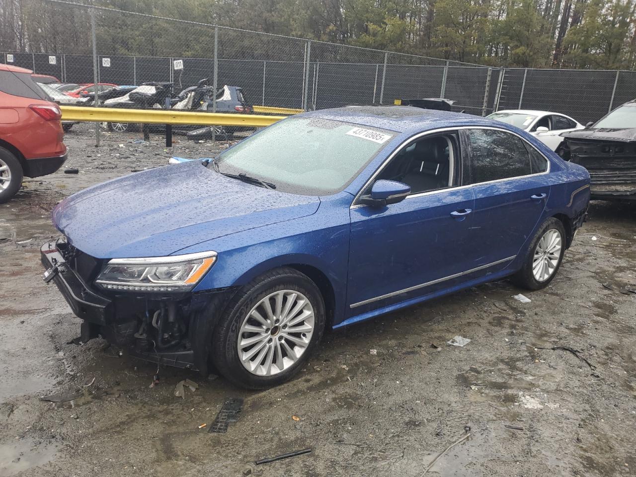 2017 Volkswagen Passat - Image 1