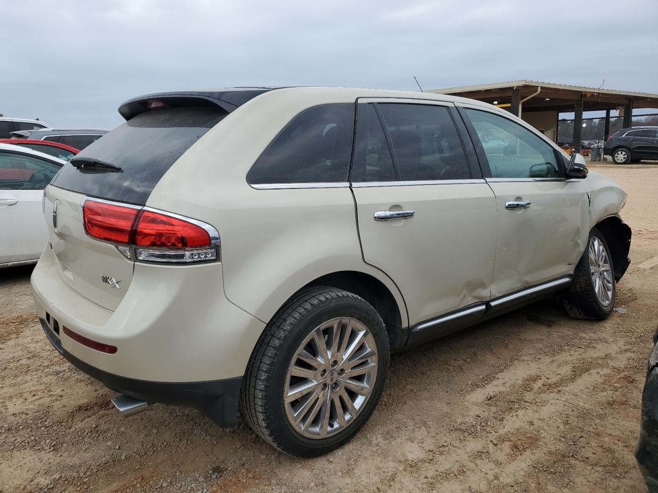 2014 Lincoln MKX - Image 3