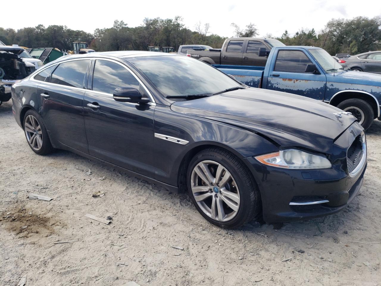 2012 Jaguar XJ - Image 4