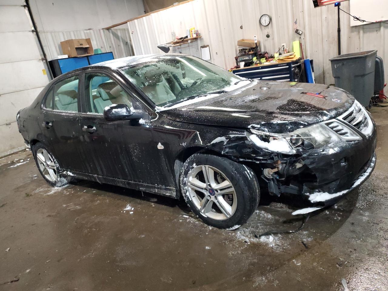 2011 Saab 9-3 - Image 4