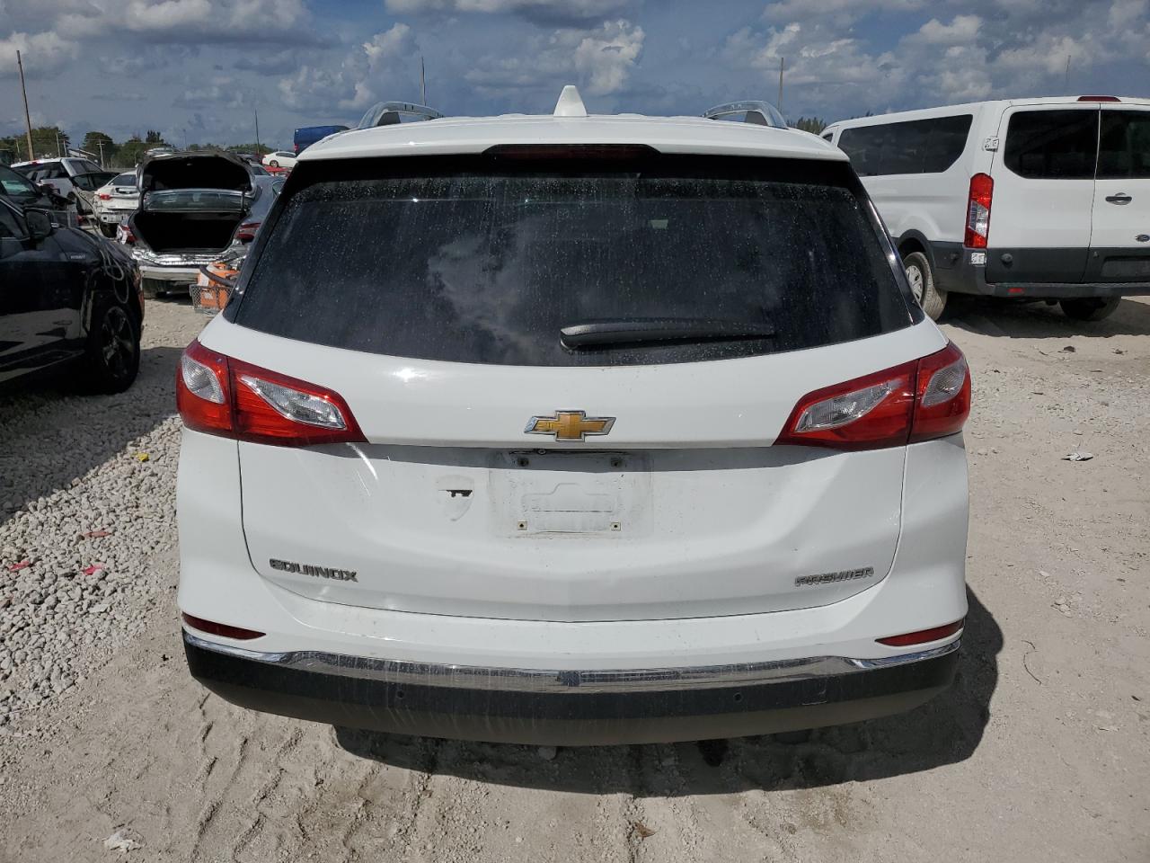 2020 Chevrolet Equinox - Image 6