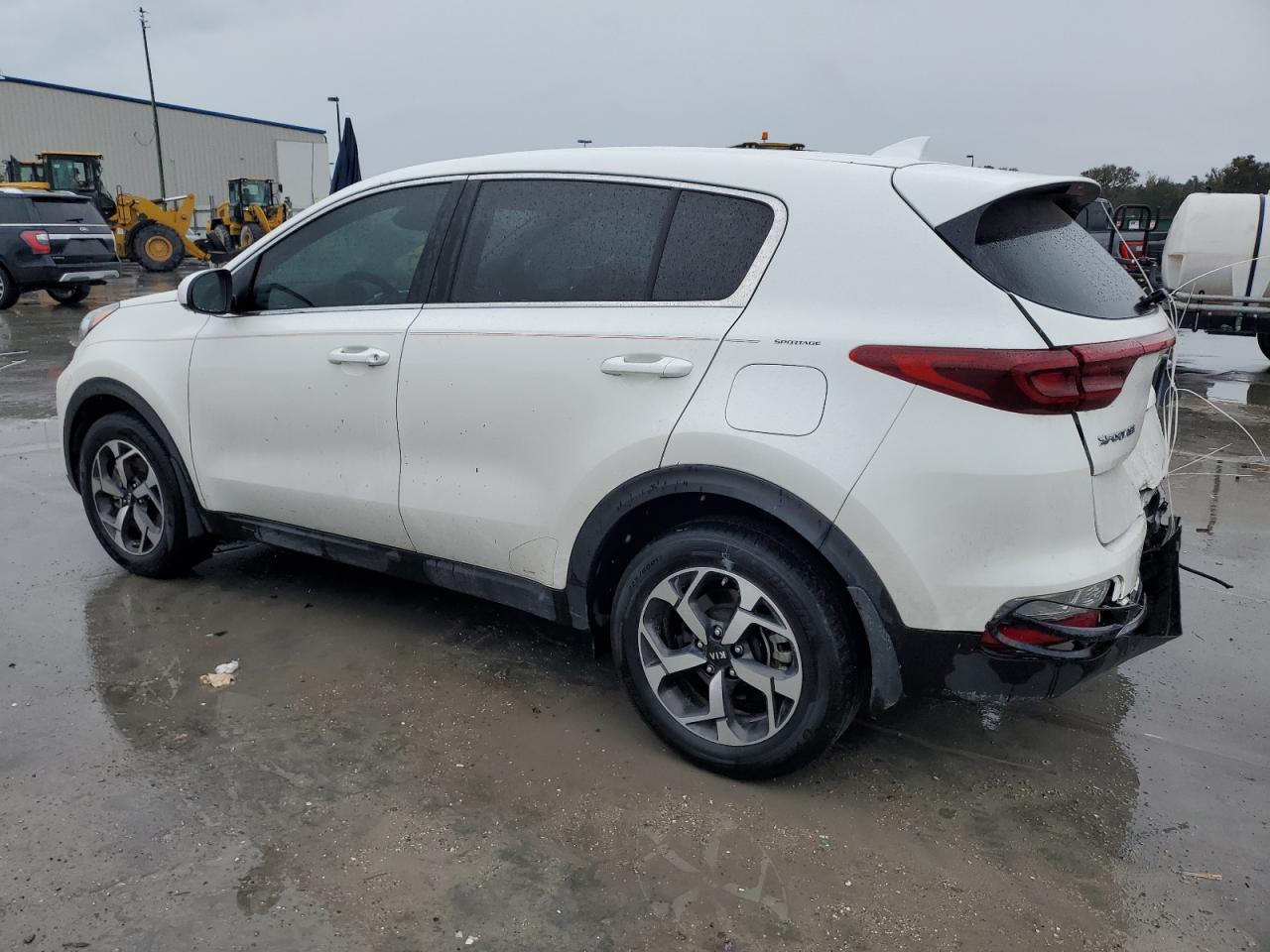2022 Kia Sportage - Image 2