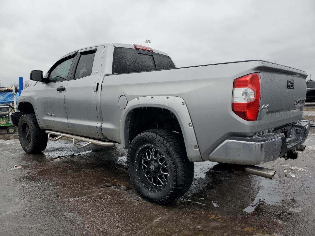 2015 Toyota Tundra - Image 2