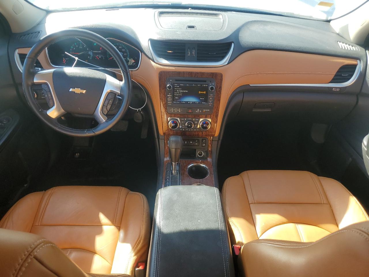 2014 Chevrolet Traverse - Image 8