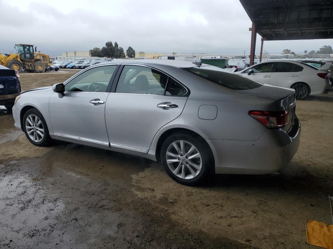2012 Lexus ES - Image 2