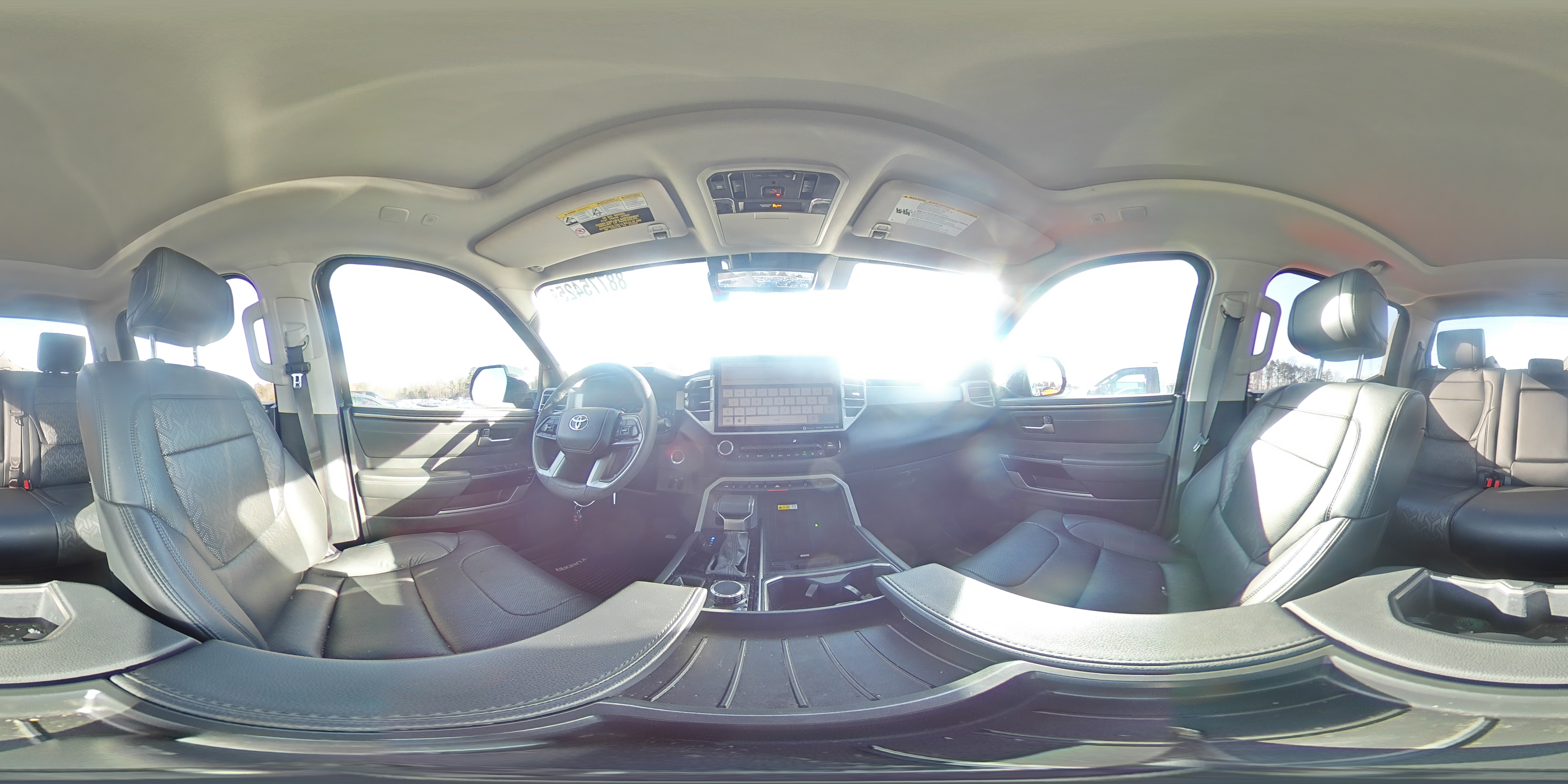 2023 Toyota Tundra - Image 13