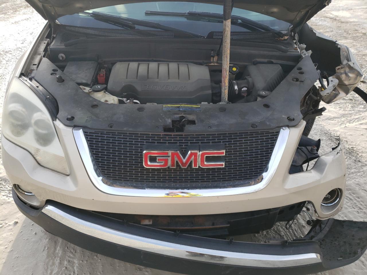 2008 GMC Acadia - Image 13