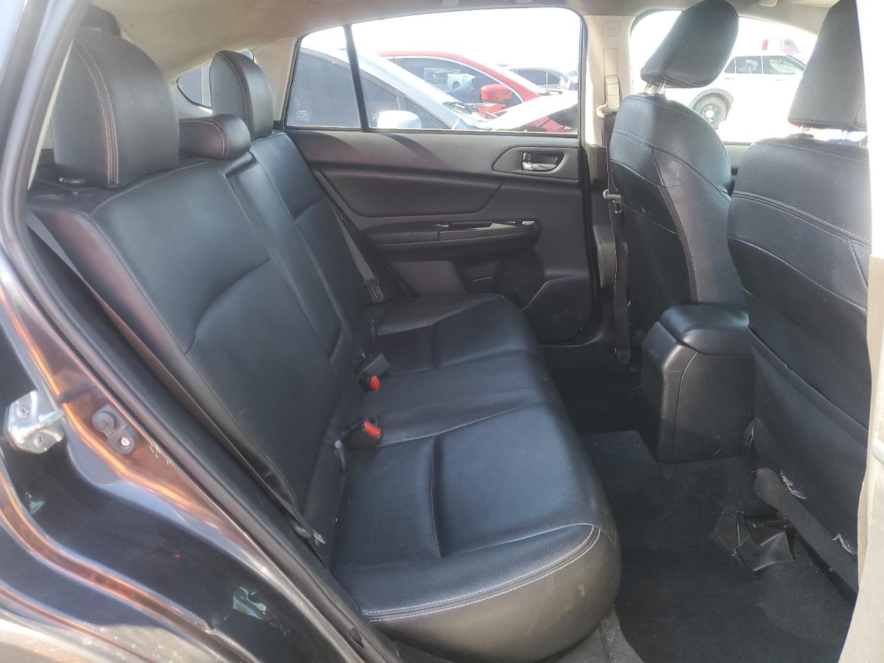 2014 Subaru XV - Image 11